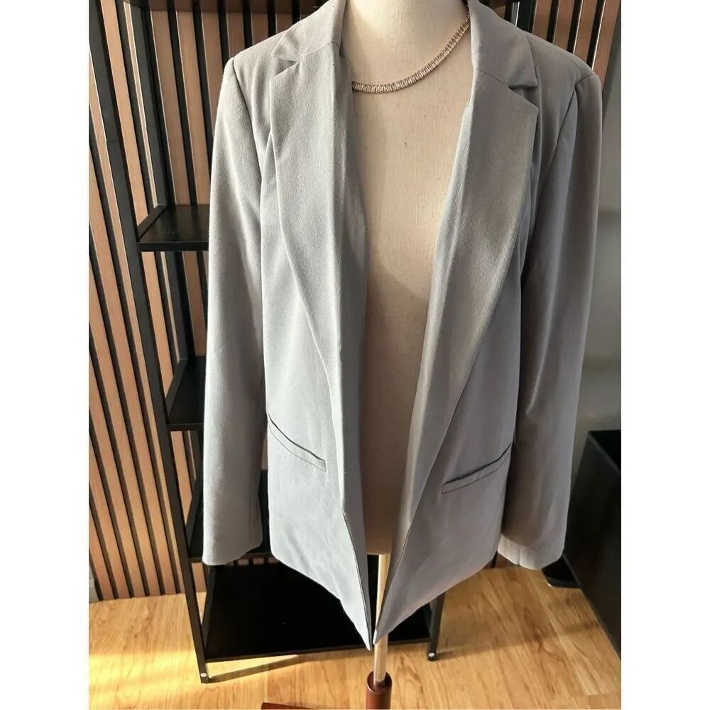 forever 21 gray blazer no button oversized size small work attire stylish blazer